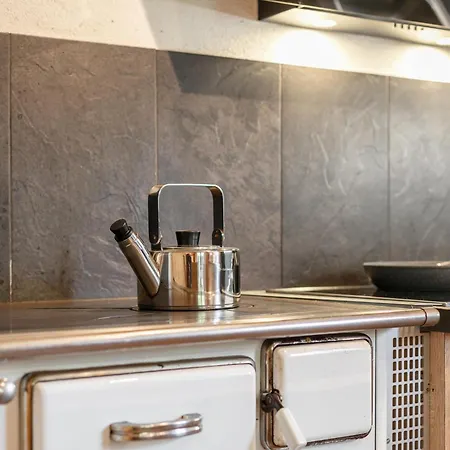 Zuhaeusel Feriehus *